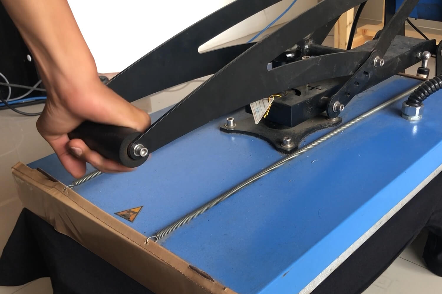 Achieve high-quality prints with a reliable heat press machine