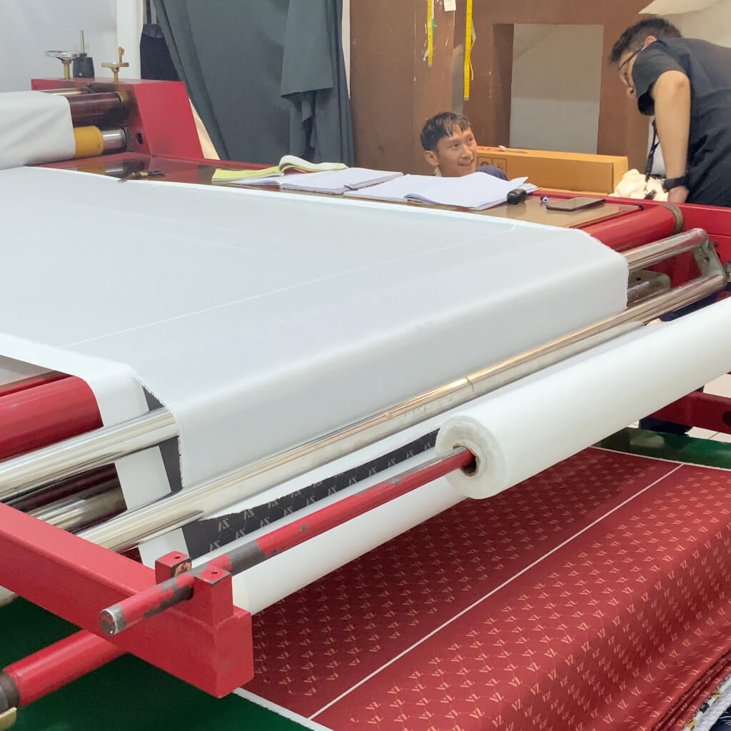 mesin heat press untuk mencetak hijab dari transfer paper ke kain