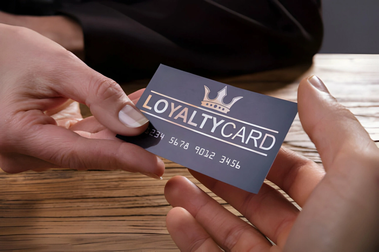 Loyalty program strategy for hijab business with rewards, digital tracking, and personalized offers.