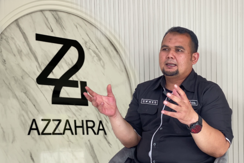 Azzahra Premium stands out as a successful Muslim fashion brand with elegant designs and strong digital marketing strategy
