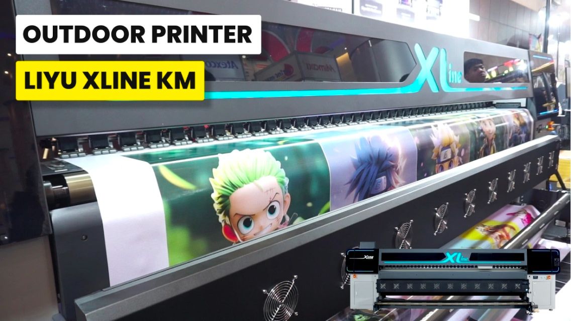 Liyu Xline KM outdoor printer from Laysander with 3.2-meter width and triple feeding media system.