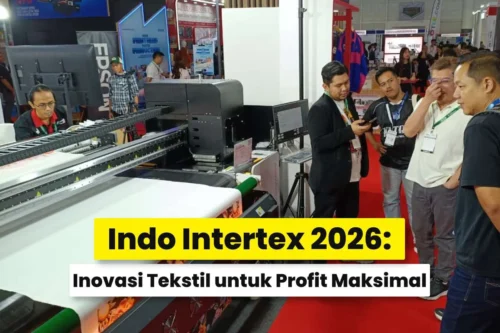 Suasana pameran Indo Intertex 2026 di JIExpo dengan mesin digital printing tekstil dan pengunjung melihat demo teknologi.